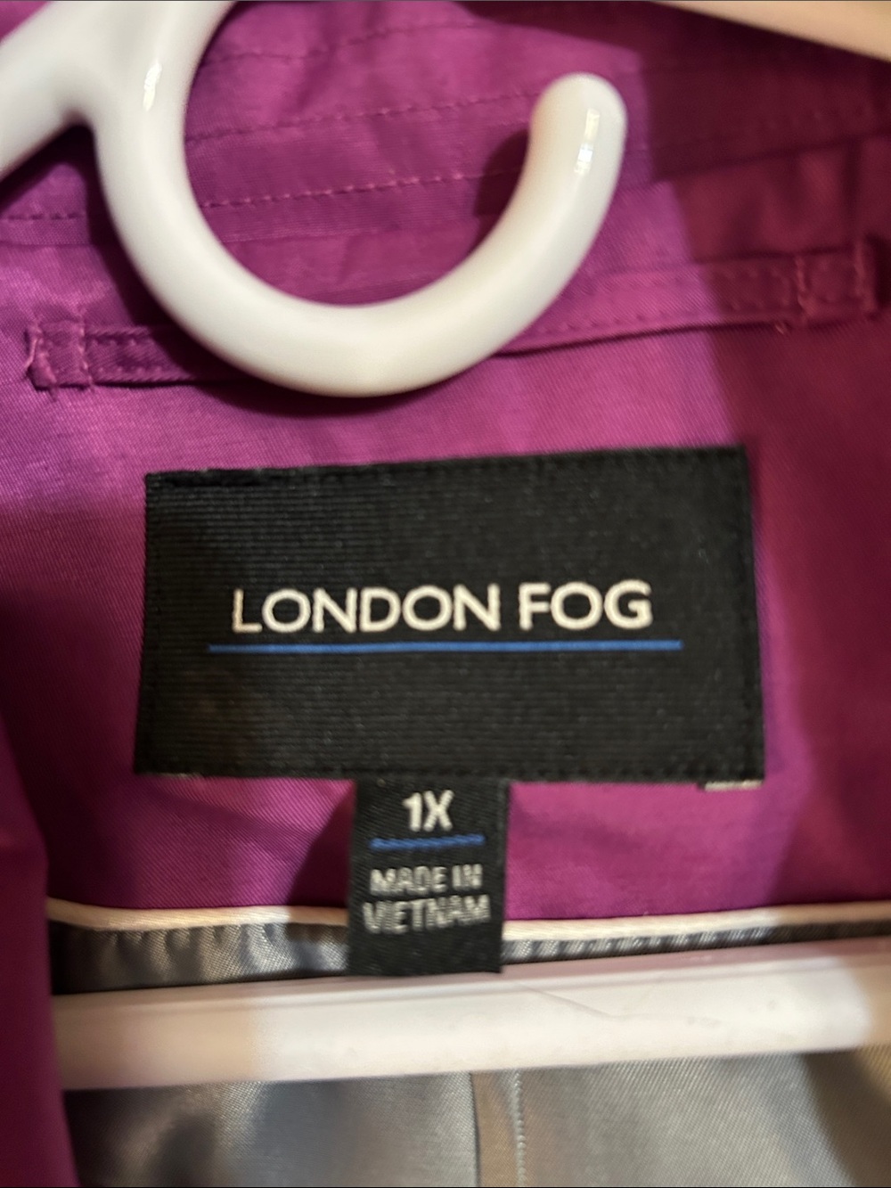 London Fog Magenta Double-Breasted Trench/Rain Coat - Picture 3 of 4